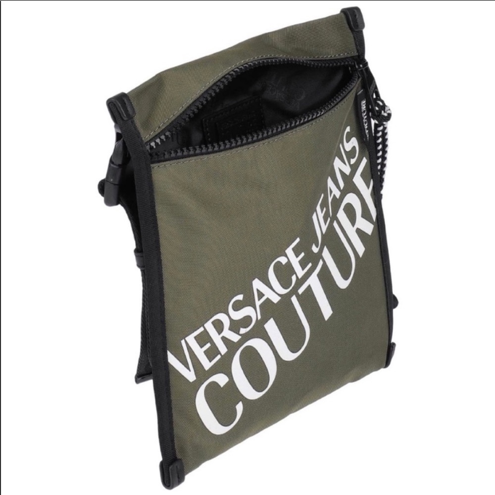 Versace couture Macro Logo collection techno fabric & leather messenger bag - Picture 11 of 16